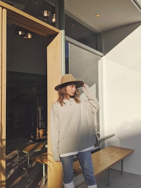 ALEXIA STAMさん(レディース・153cm)の春コーディネート