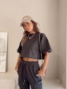 ALEXIA STAMさん（レディース・158cm）の春コーディネート