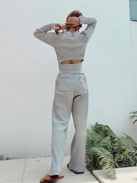 ALEXIA STAMさん（レディース・158cm）の春コーディネート