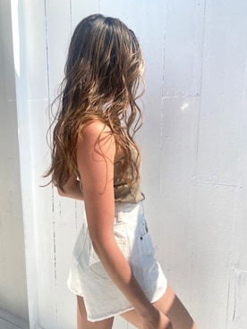 ALEXIA STAMさん（レディース・163cm）の夏コーディネート