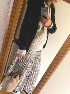 「H&M（エイチ・アンド・エム）のアイテム（パーカー）」を使った、R×R×Rさん（レディース・152cm）の冬コーディネート