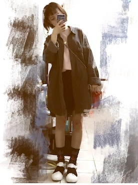 「PULL&BEAR（プルアンドベア）のアイテム（デニムジャケット、グレー系）」を使った、leegali-さん（レディース）の冬コーディネート