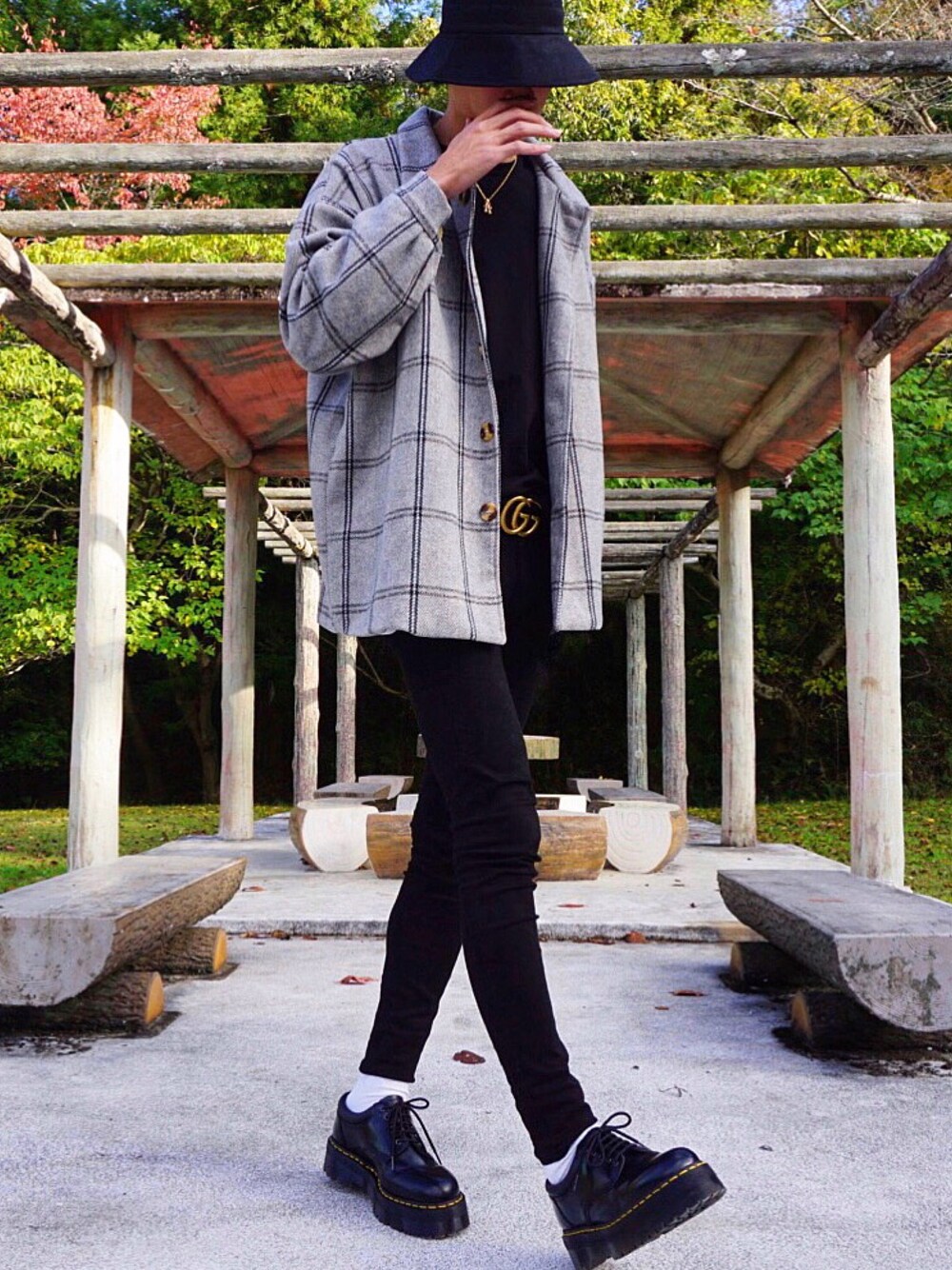 「お洒落さんとつながりたい、いいね、save、フォローお願いします🤑、UNIQLO、春夏コーデ、オーバーサイズ、モノトーン、モード、韓国ファッション、オルチャンファッション、オルチャンコーデ」｜「CHROME HEARTSのアイテム（ネックレス、ゴールド系）」を使った、yuhiさん（メンズ・185cm）の春コーディネートの1枚目の写真