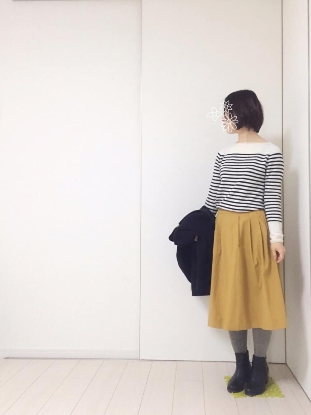 「ボーダー、マリン、ショートブーツ、UNIQLO、カジュアル、スカート」｜「UNIQLOのsize:Ｓ（スカート、イエロー系）」を使った、sa…⁂さん（レディース・152cm）の冬コーディネートの1枚目の写真