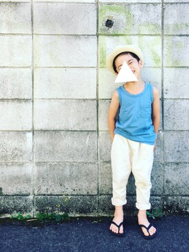 「アイテム（タンクトップ、ブルー系）」を使った、akkoさん（キッズ・100cm）の夏コーディネート