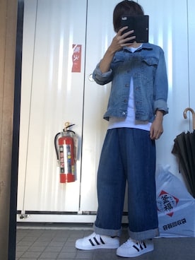「デニムonデニム」｜「アイテム（ブルゾン）」を使った、うめちぃさん（メンズ・157cm）の秋コーディネート