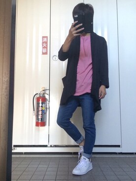 カーディガン ボレロを使った ピンクtシャツ のメンズ人気ファッションコーディネート Wear