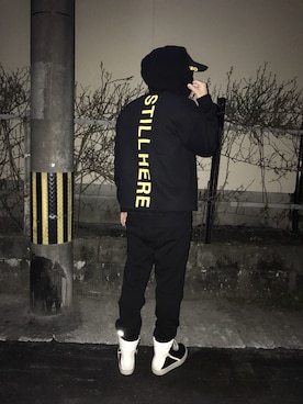 「GEO（ジェオ）の＜GEO＞ STILL HERE SWEAT CN/スウェット（スウェット、ブラック系）」を使った、タカムラ ショウタさん（メンズ・173cm）の冬コーディネート