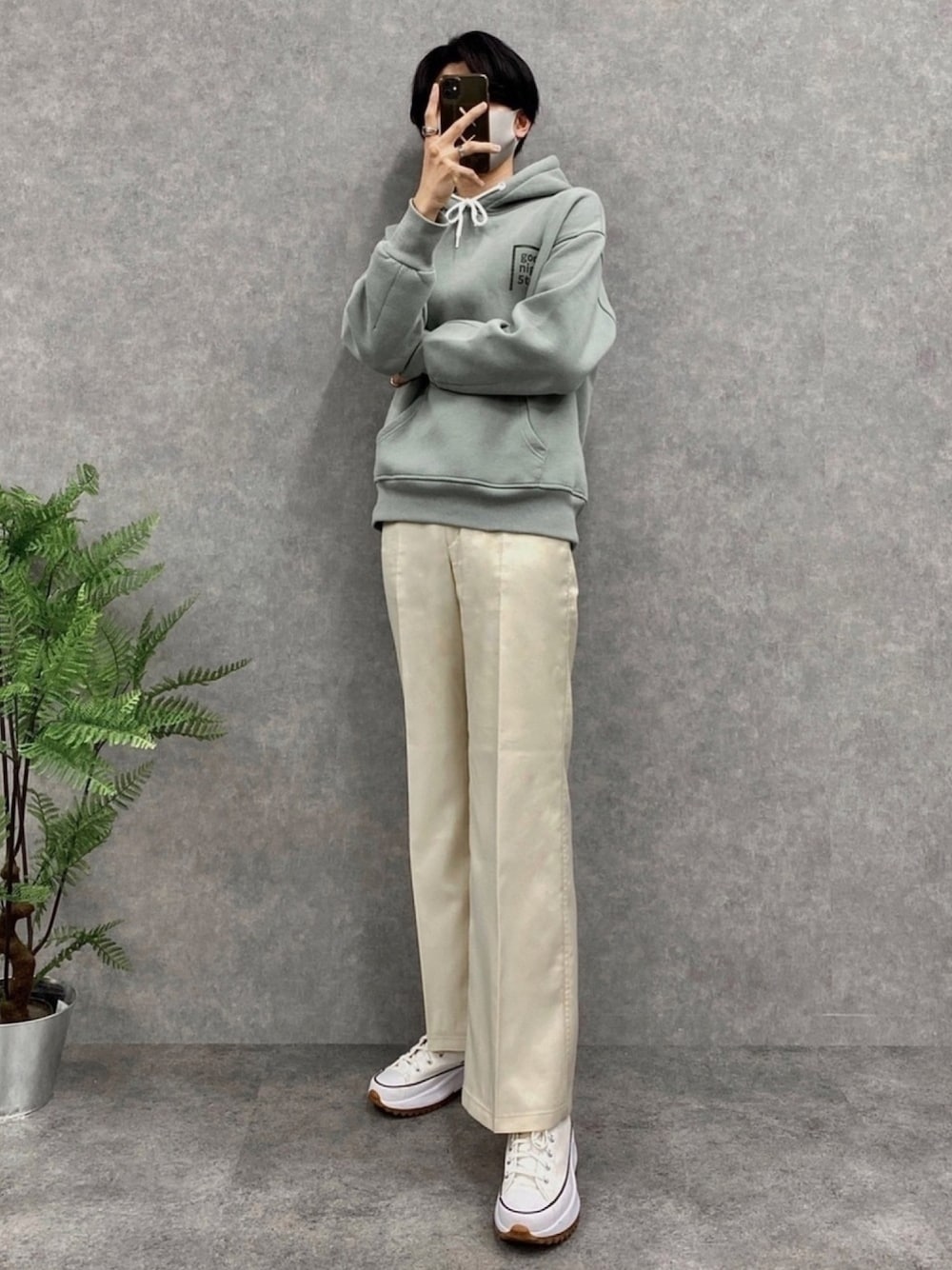 syogo｜goodnight5toreのパーカーを使ったコーディネート - WEAR