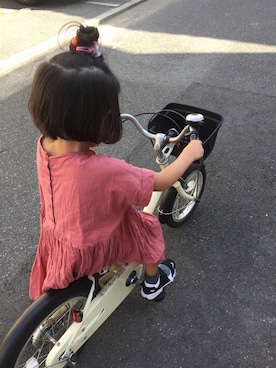 「NIKE（ナイキ）のNIKE RIFT GS/PS(atmos EXCLUSIVE)【SP】（スニーカー、ブラック系）」を使った、tsugumonさん（キッズ・132cm）の春コーディネート