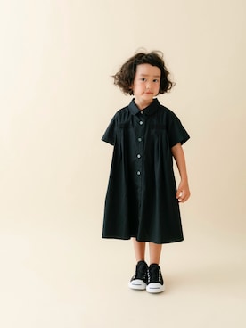 「nunuforme（ヌヌ）のアイテム（シャツワンピース、ブラック系）」を使った、tsugumonさん（キッズ・132cm）の夏コーディネート