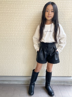 「repipi armario（レピピ アルマリオ）のバックキリカエロングスリーブTシャツ（Tシャツ/カットソー、ホワイト系）」を使った、tsugumonさん（キッズ・132cm）の秋コーディネート