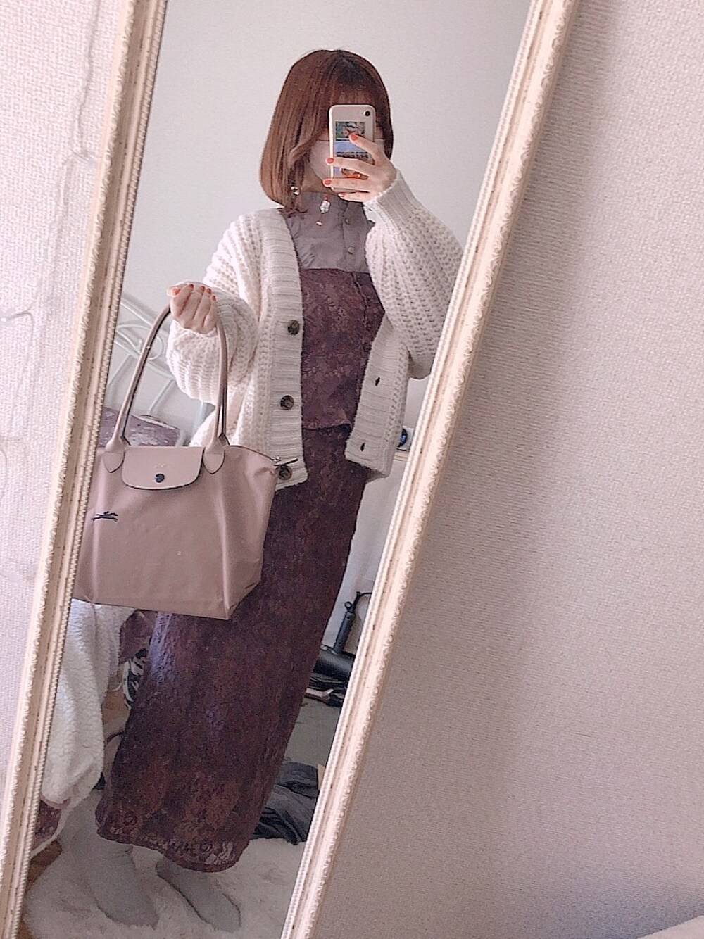 「休日スタイル、春」｜「GRLのアイテム（スカート、パープル系）」を使った、うみなさん（レディース・158cm）の冬コーディネートの1枚目の写真