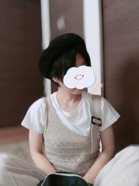 「部屋撮り」｜「アイテム（ハンチング/ベレー帽）」を使った、izumi-ktaさん（レディース・152cm）の夏コーディネート