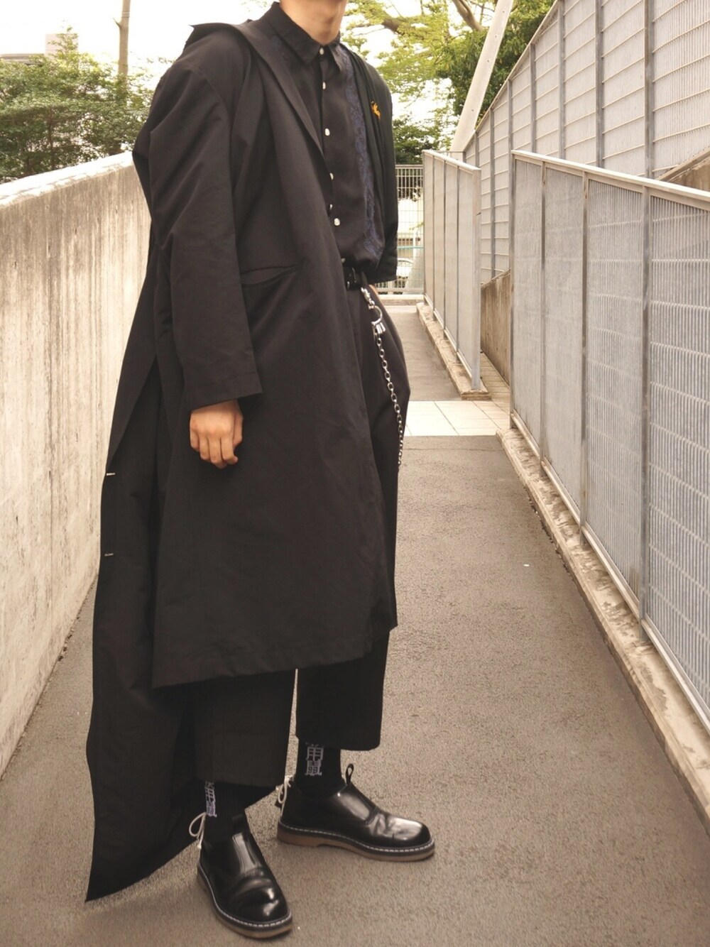 Daigo ｜DRESSEDUNDRESSEDのチェスターコートを使ったコーディネート - WEAR