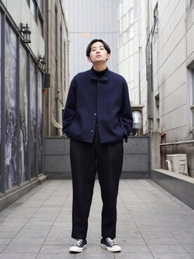 「URU（ウル）のアイテム（ブルゾン）」を使った、岡本 大護さん（メンズ・180cm）の冬コーディネート