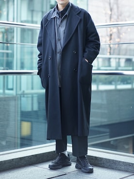 「BlackEyePatch（ブラックアイパッチ）のアイテム（パンツ）」を使った、岡本 大護さん（メンズ・180cm）の冬コーディネート
