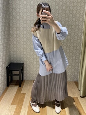 「Green　Parks（グリーンパークス）のSET2点　ショートニットベスト＋シャツチュニック＊（ベスト、ベージュ系）」を使った、hinacoさん（レディース・163cm）の冬コーディネート