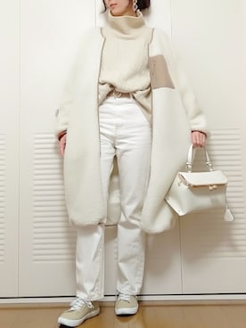 「白デニム」｜「アイテム（その他アウター）」を使った、KTさん（レディース・163cm）の冬コーディネート