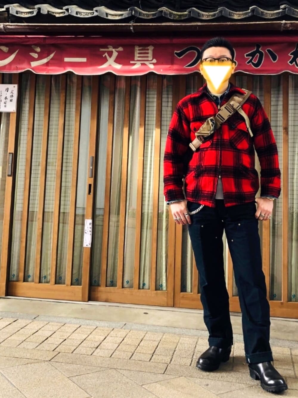 「お洒落さんとつながりたい、ヴィンテージ、vintage、白山眼鏡、ブーツ、40代ファッション」｜「timeworn clothingの白山眼鏡とのWネーム！（メガネ、ブラウン系）」を使った、matsuさん（メンズ・174cm）の冬コーディネートの1枚目の写真