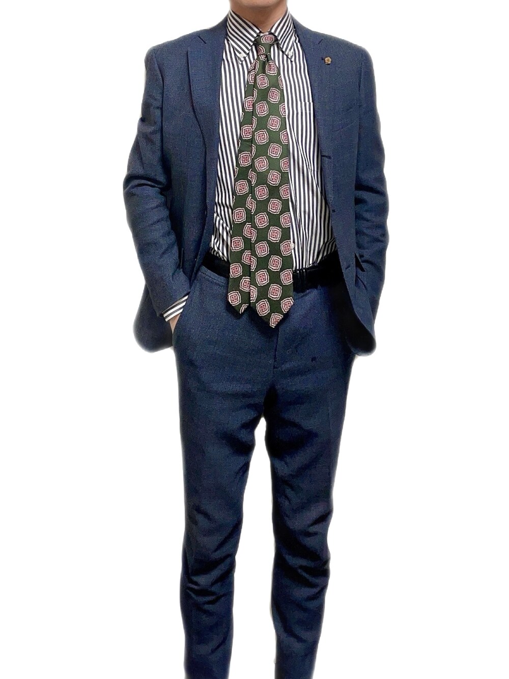 「おしゃれさんと繋がりたい、春コーデ、入学式、卒業式、結婚式、二次会、スーツスタイル、ネクタイ、今日のコーデ、セットアップ」｜「ROBERT FRASERのアイテム（ネクタイ、グリーン系）」を使った、おにぎりは明太子さん（メンズ・176cm）の冬コーディネートの1枚目の写真
