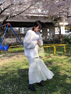 「ビーズバッグ」｜「アイテム（スウェット）」を使った、meiさん（レディース・150cm）の春コーディネート