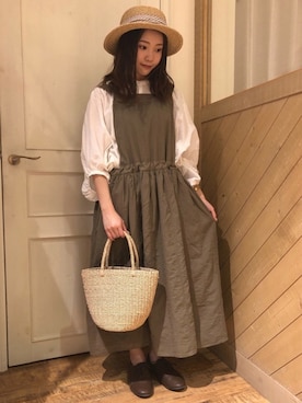 「Samansa Mos2（サマンサ モスモス）のオーバーレースエプロンワンピース（ワンピース）」を使った、yanoさん（レディース・153cm）の春コーディネート