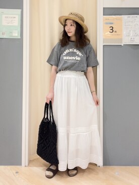SM2 keittio フジグラン北島｜yano使用「Samansa Mos2（発泡ロゴプリントTシャツ）」的時尚穿搭