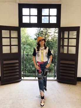 「MINIONS（ミニオンズ）のアイテム」を使った、Koharu Sakuraiさん（レディース・155cm）の秋コーディネート