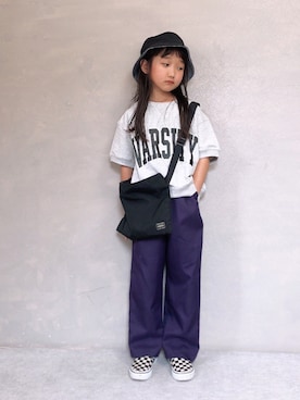 「ストレートパンツ」｜「アイテム（スリッポン）」を使った、SGRさん（キッズ・110cm）の夏コーディネート