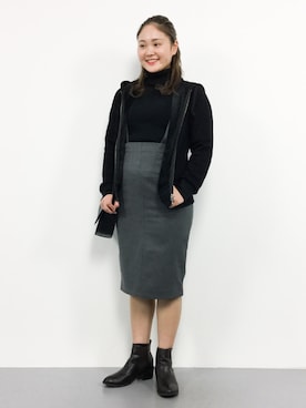 「reca（レカ）のアイテム（パーカー）」を使った、山本舞香さん（レディース・157cm）の冬コーディネート