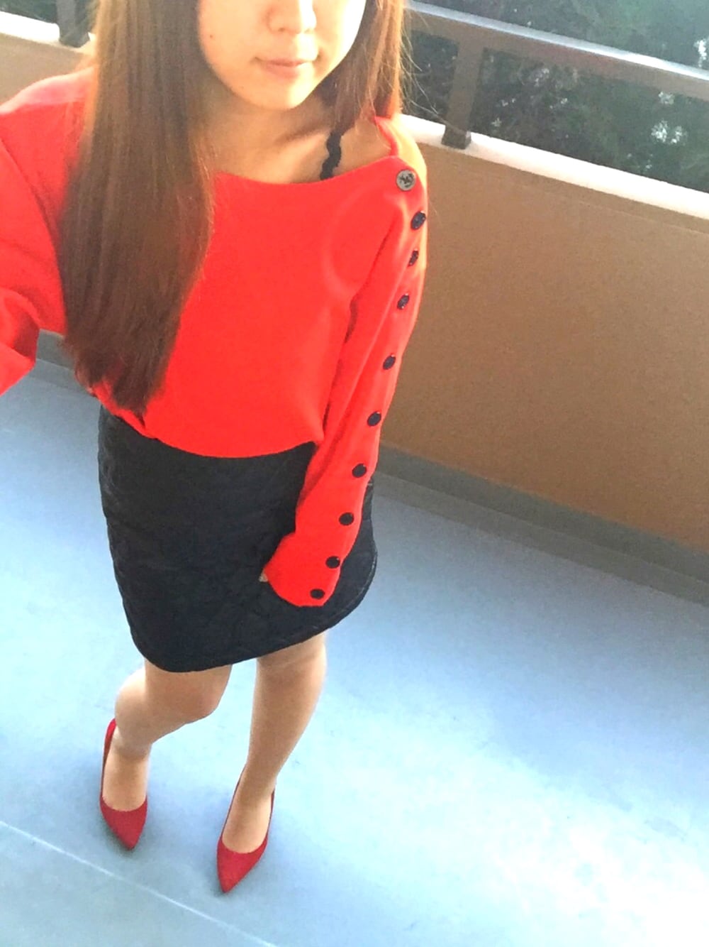 「Dot＆Stripes CHILD WOMANのアイテム（ニット/セーター、レッド系）」を使った、みさちんさん（レディース・158cm）の冬コーディネートの1枚目の写真