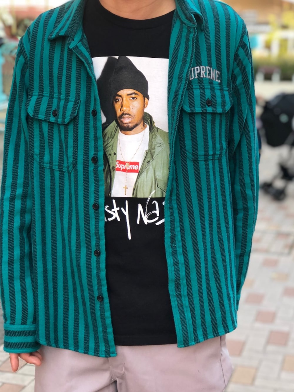 「supreme、supremenyc、supremenewyork、Dickies、Dickies874、Nas、street、streetstyle、シュプリーム、ディッキーズ」｜「Supreme のアイテム（Tシャツ/カットソー、ブラック系）」を使った、u-skさん（メンズ・175cm）の秋コーディネートの1枚目の写真