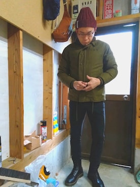 「MANASTASH（マナスタッシュ）のアイテム（ニットキャップ/ビーニー）」を使った、ba___sanさん（メンズ・174cm）の冬コーディネート