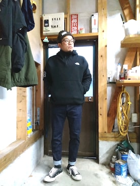 「アイテム（その他アウター、ブラック系）」を使った、ba___sanさん（メンズ・174cm）の冬コーディネート