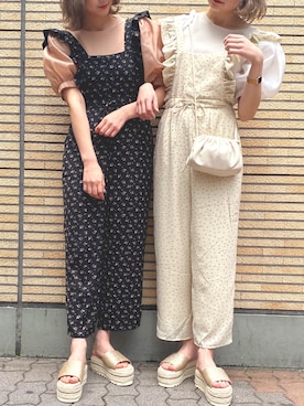 「袖ボリューム」｜「アイテム（サロペット/オーバーオール）」を使った、a m iさん（レディース・167cm）の春コーディネート