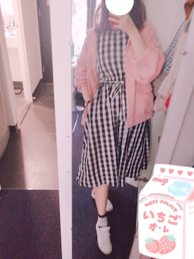 「ホワイトスニーカー」｜「アイテム（デニムジャケット）」を使った、Linnnさん（レディース・158cm）の秋コーディネート