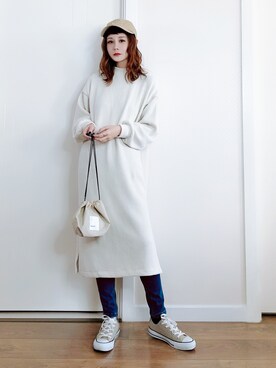 「アイテム（ポーチ、ホワイト系）」を使った、喵喵小桃さん（レディース・160cm）の冬コーディネート