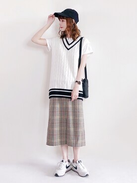 「盐系风格」｜「アイテム（スカート）」を使った、喵喵小桃さん（レディース・160cm）の秋コーディネート