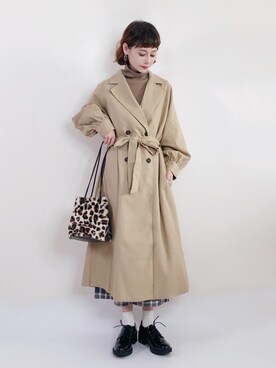 「休闲」｜「アイテム（トレンチコート）」を使った、喵喵小桃さん（レディース・160cm）の秋コーディネート