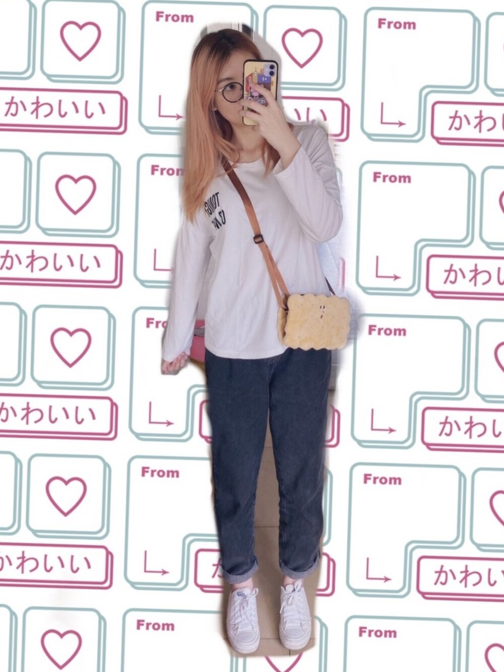 「ootd、休闲、通勤穿搭、秋のコーデ、秋コーデ、converse、gladee」｜「爱爱丸のアイテム（パーカー、ホワイト系）」を使った、Peach🍑さん（レディース・170cm）の秋コーディネートの1枚目の写真