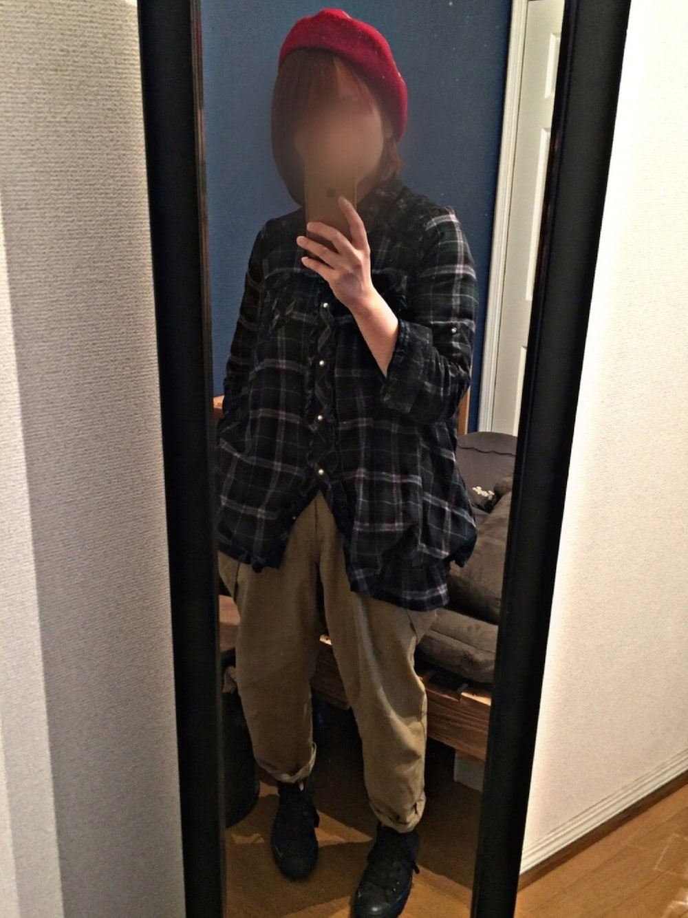 「ベレー帽、チェックシャツ、コンバース、低身長、スニーカー」｜「axes femmeのアイテム（シャツ/ブラウス、グリーン系）」を使った、a2k3さん（レディース・153cm）の秋コーディネートの1枚目の写真