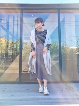 「アイテム（ストール/ショール、ホワイト系）」を使った、harusan:)さん（レディース・152cm）の秋コーディネート