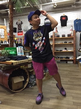「柄×柄」｜「アイテム（その他シューズ）」を使った、小林一寿さん（メンズ・164cm）の秋コーディネート