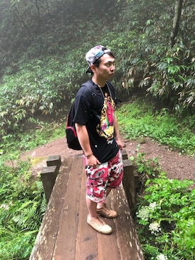 「LRG（エルアールジー）のアイテム（帽子）」を使った、小林一寿さん（メンズ・164cm）の秋コーディネート