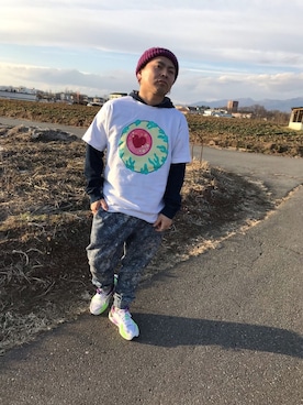 「Reasonのアイテム」を使った、小林一寿さん（メンズ・165cm）の春コーディネート