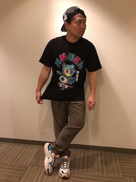 「MISHKA（ミシカ）のアイテム（キャップ）」を使った、小林一寿さん（メンズ・165cm）の秋コーディネート
