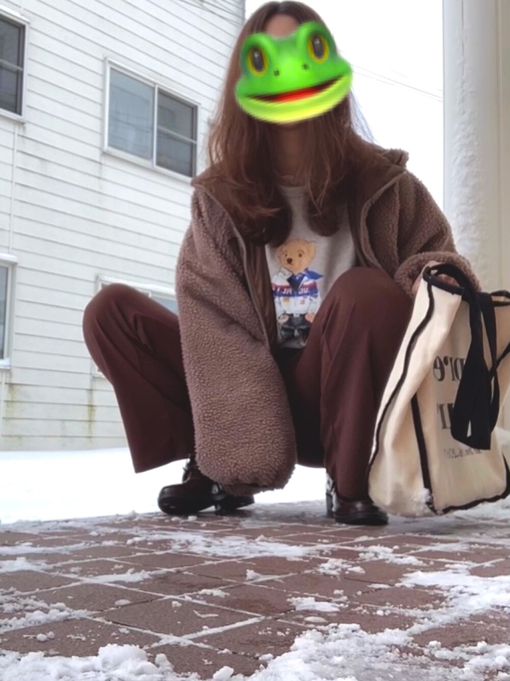 「今日のコーデ、ワントーンコーデ、ブラウンコーデ、ボリューム袖、チョコ色に染まれ、Polo Ralph Lauren」｜「apres jourのアイテム（その他アウター、ブラウン系）」を使った、のちすけ🐸さん（レディース・163cm）の冬コーディネートの1枚目の写真