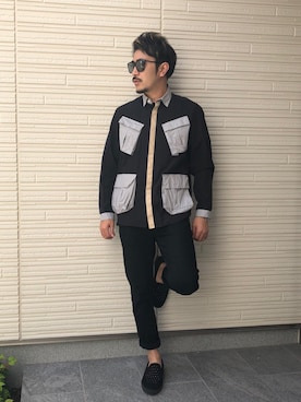 「JIMMY CHOO（ジミーチュウ）のアイテム（スリッポン）」を使った、asahi1988さん（メンズ・172cm）の秋コーディネート
