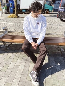 「ロゴパーカー」｜「アイテム（スウェット）」を使った、zoupeezuさん（メンズ・174cm）の冬コーディネート